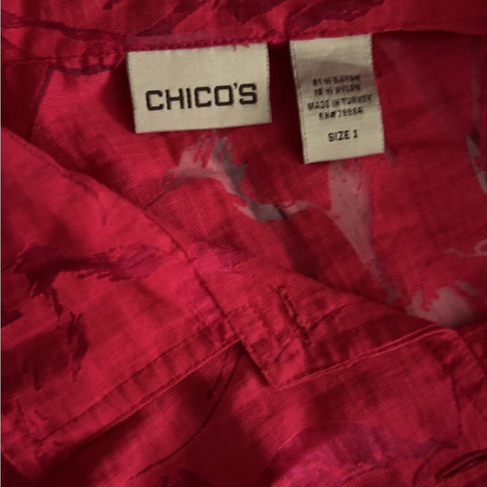 Chico size 1 blouse